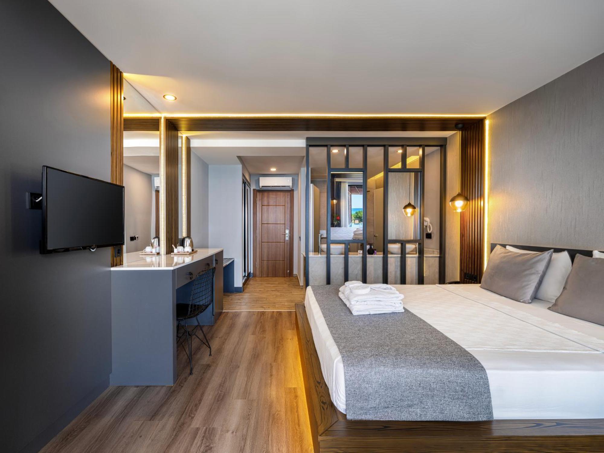 Adora Calma Beach Hotel Adults Only Kızılot Εξωτερικό φωτογραφία