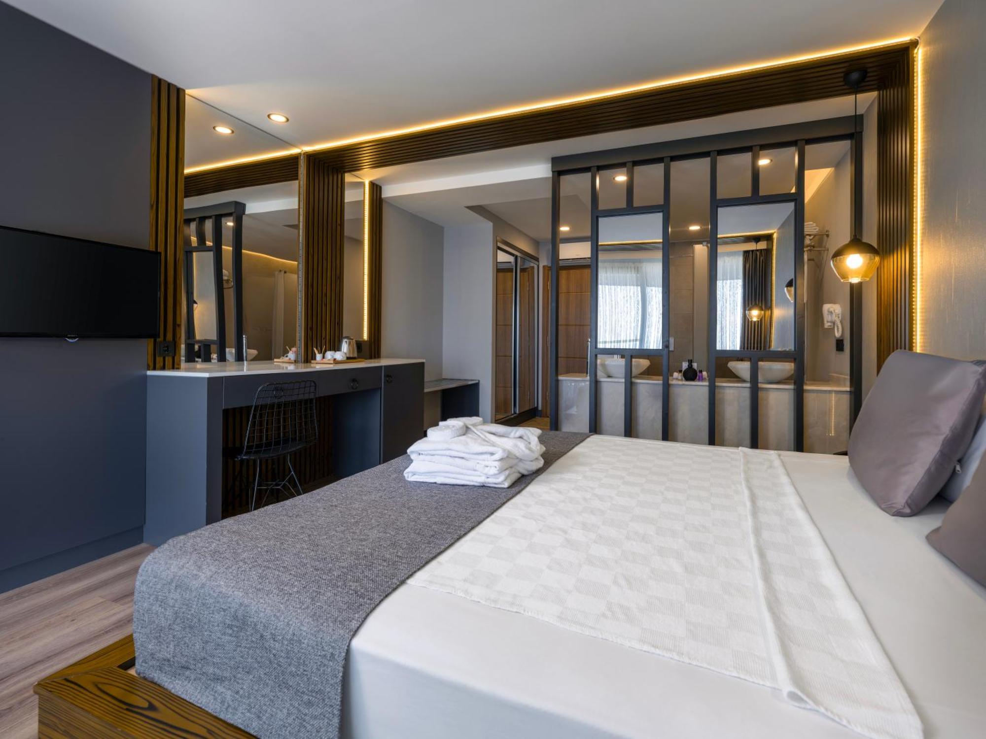 Adora Calma Beach Hotel Adults Only Kızılot Εξωτερικό φωτογραφία