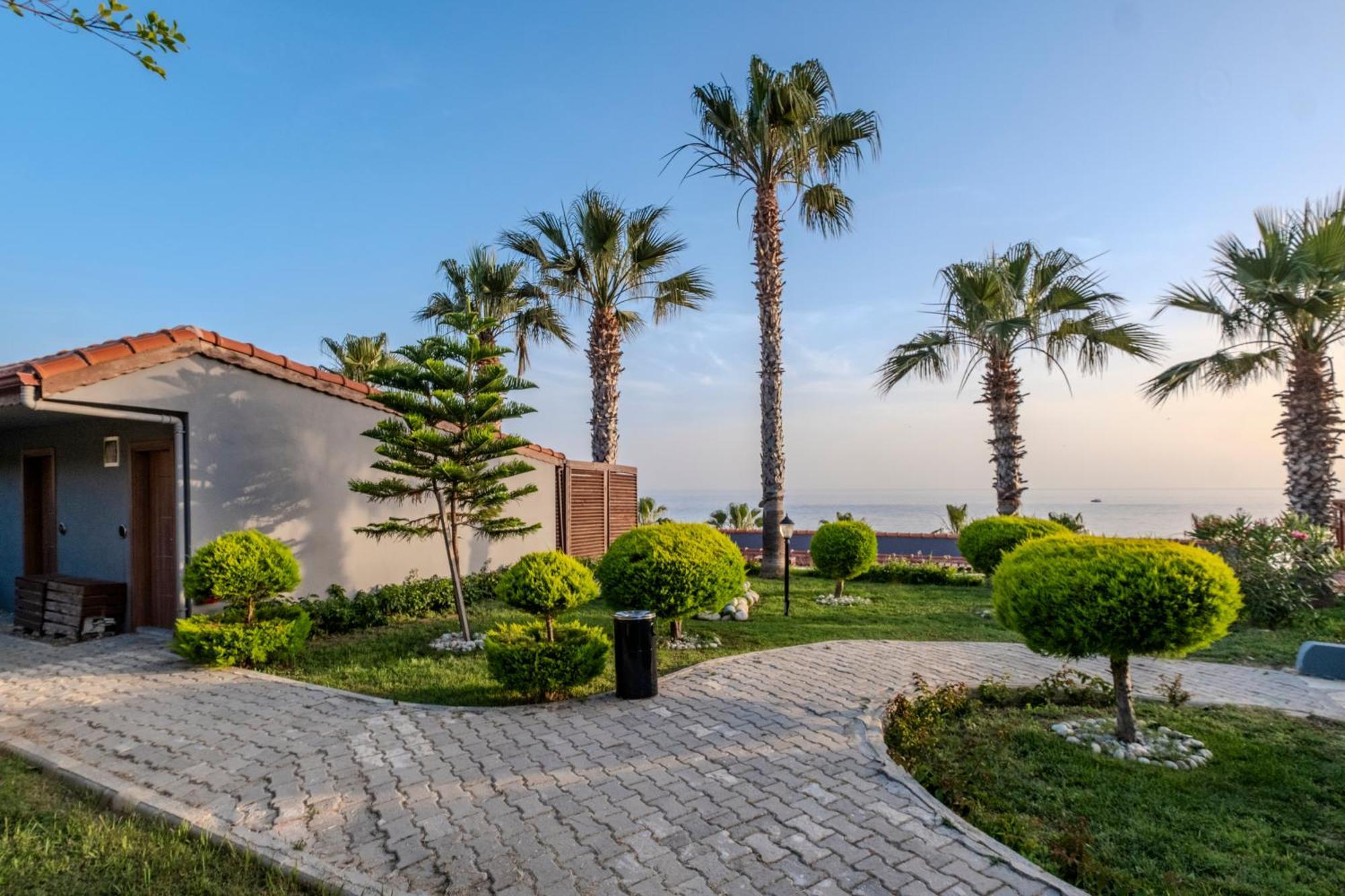 Adora Calma Beach Hotel Adults Only Kızılot Εξωτερικό φωτογραφία