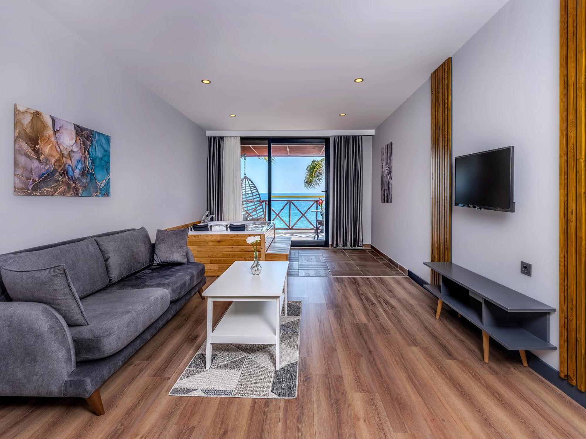 Adora Calma Beach Hotel Adults Only Kızılot Εξωτερικό φωτογραφία