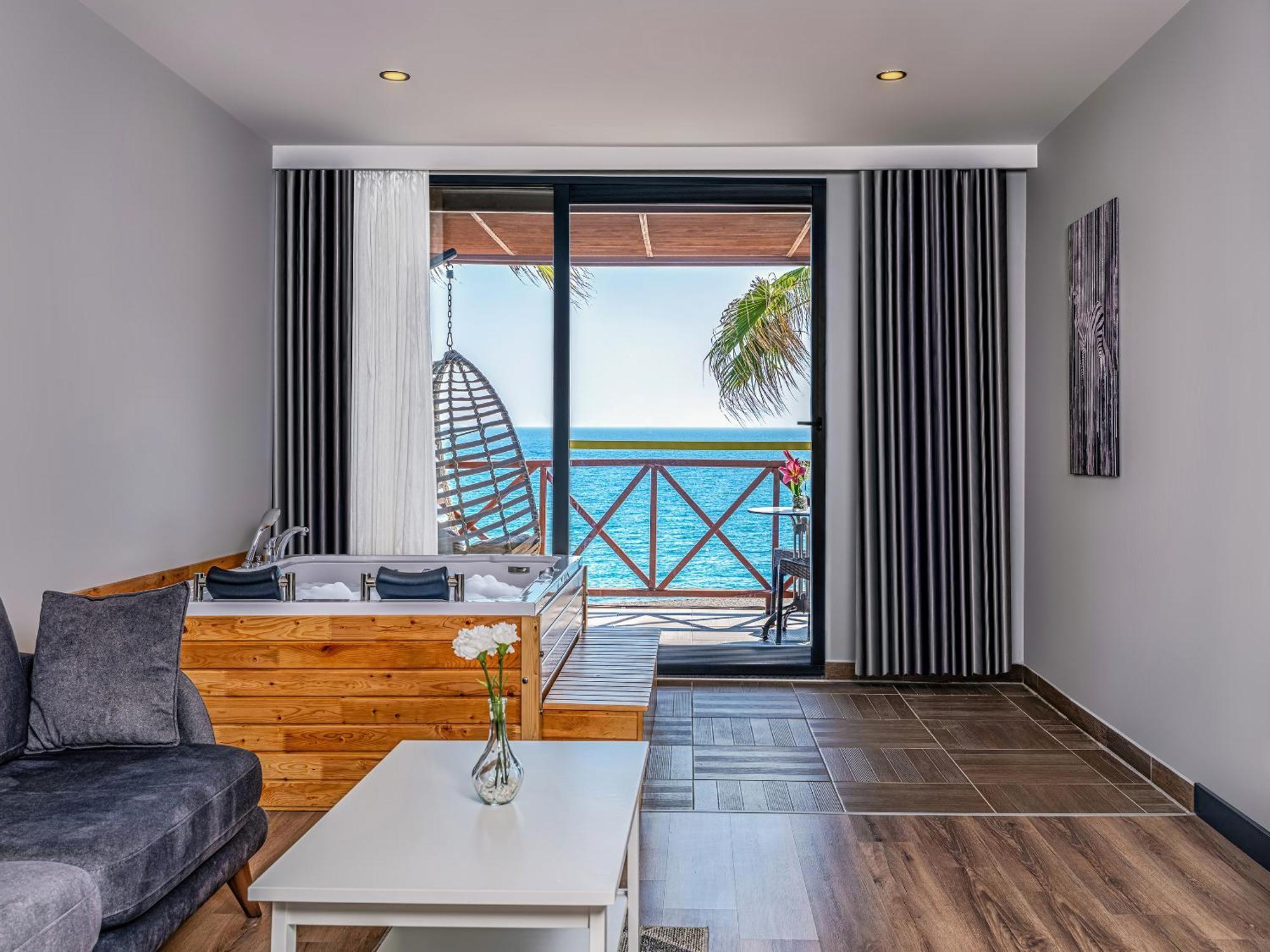 Adora Calma Beach Hotel Adults Only Kızılot Εξωτερικό φωτογραφία